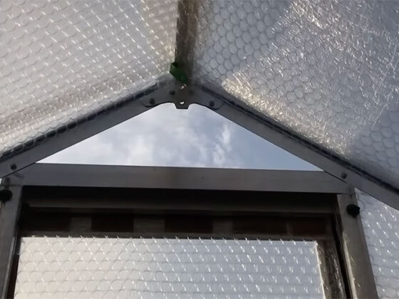 Greenhouse insulation on roof